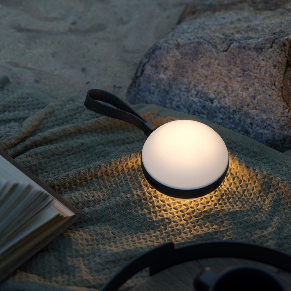 Portables Bring To-Go 12 Battery Light Portable
