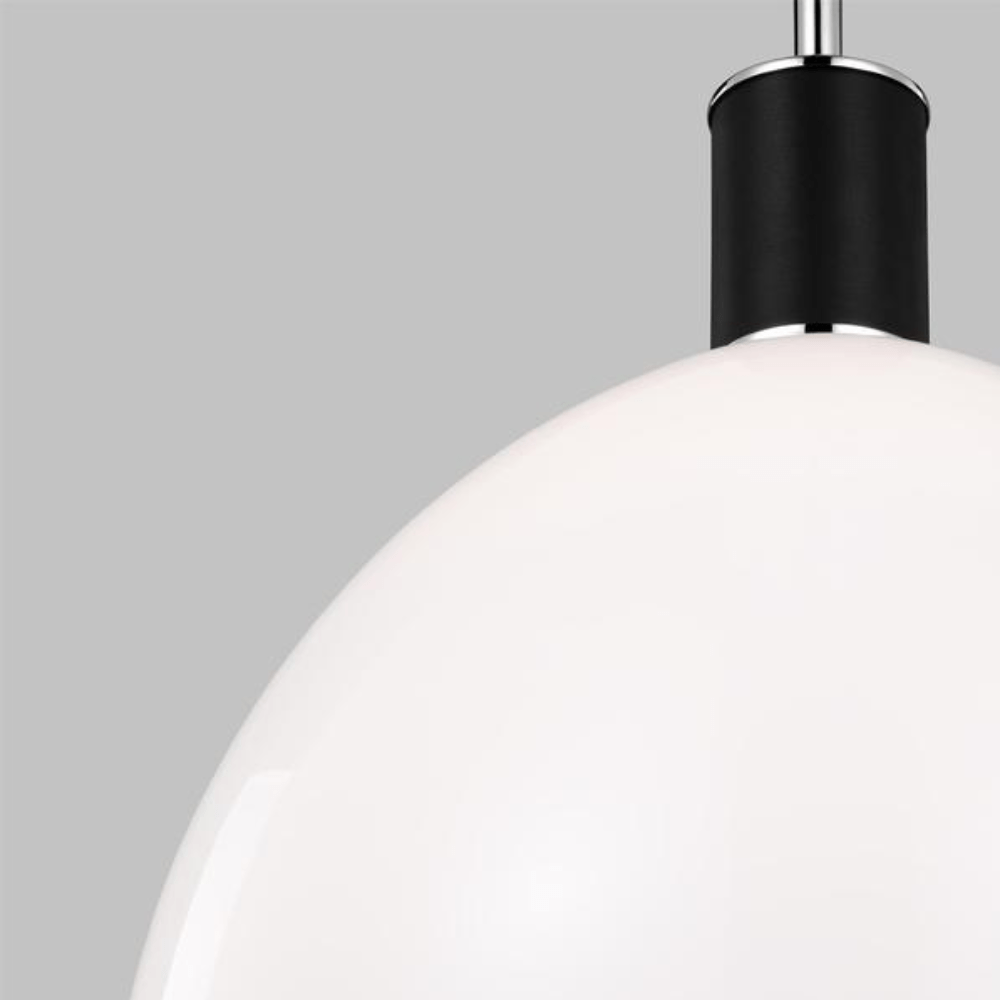 Interior Pendant / Hadley Medium Pendant
