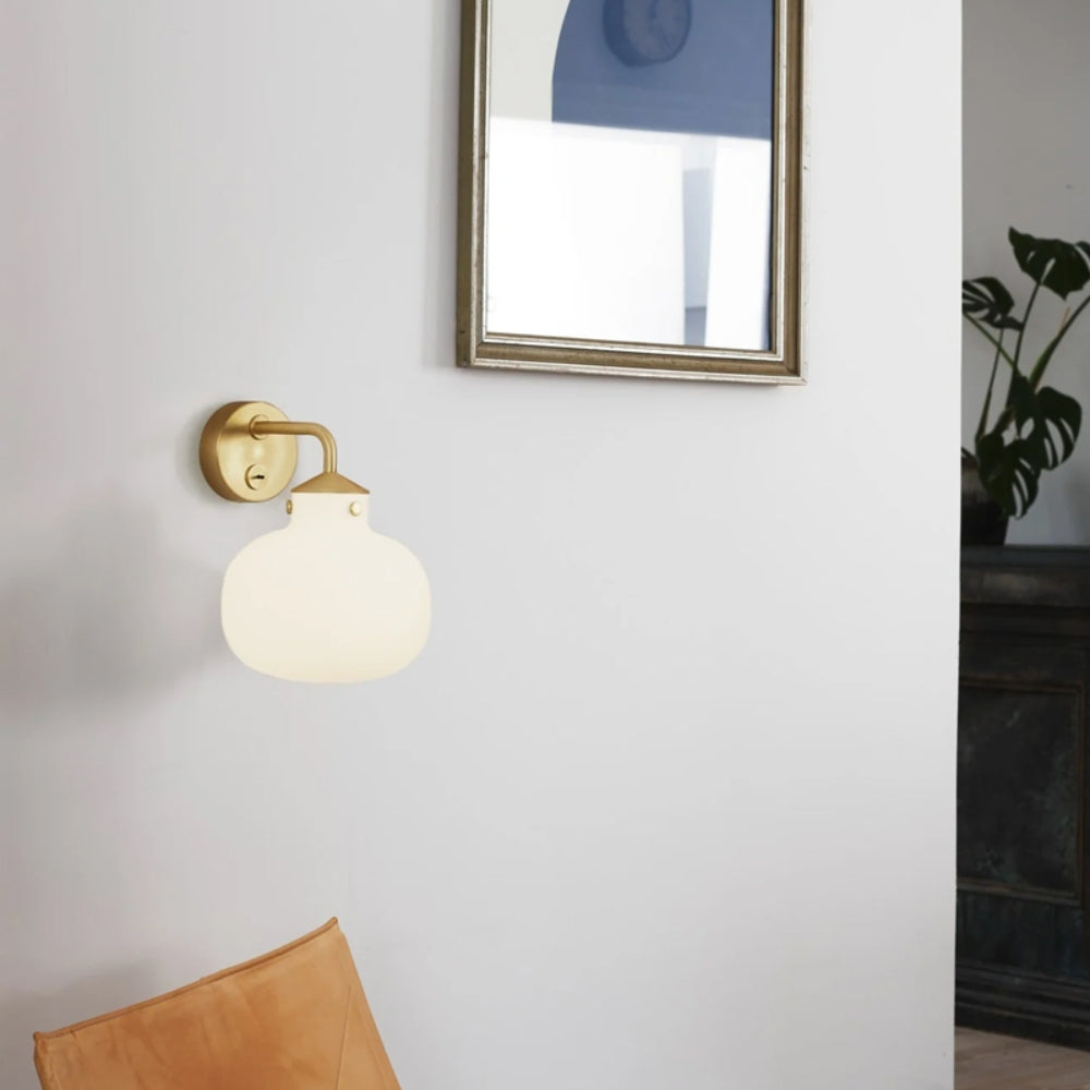Interior Wall Light / Sconce Raito Wall Brass Metal/Opal Glass E27 (Excess Stock)