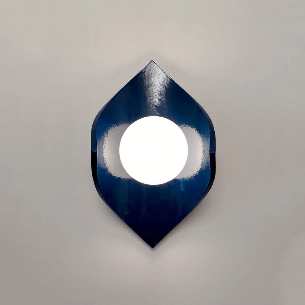 Interior Wall Light / Sconce Stingray Glazed Wall Light