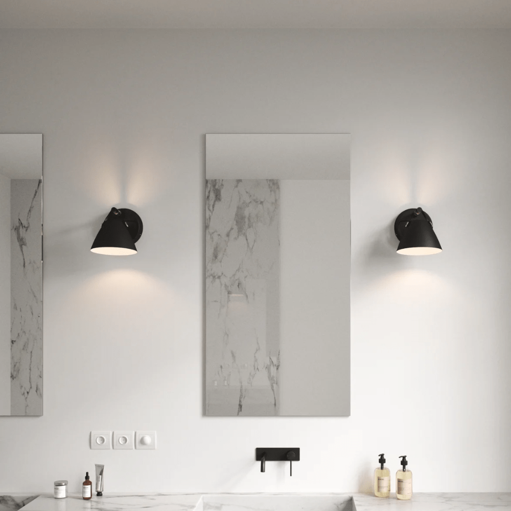 Interior Wall Light / Sconce Strap 15 Wall Light