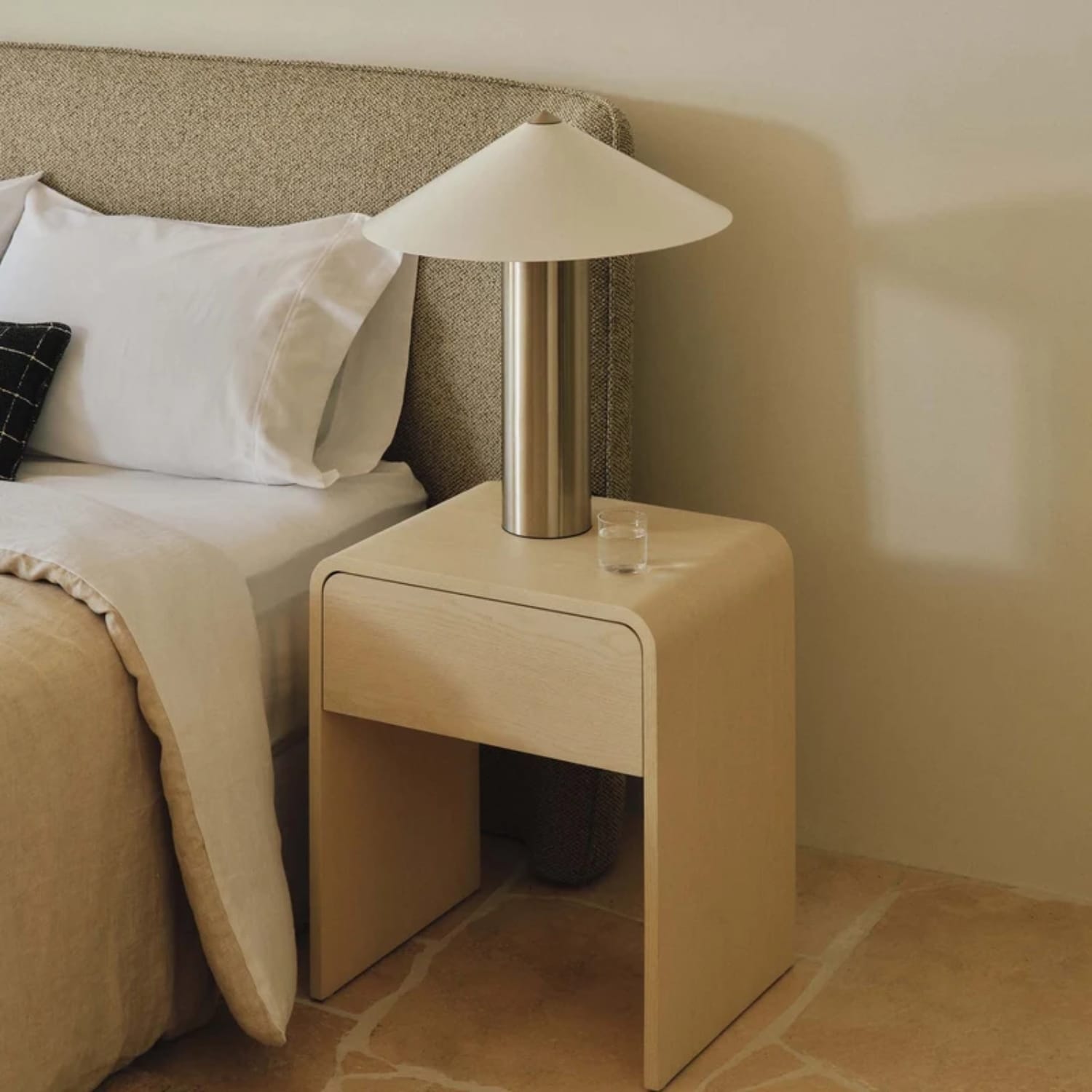 Table Lamps Aiko Table Lamp
