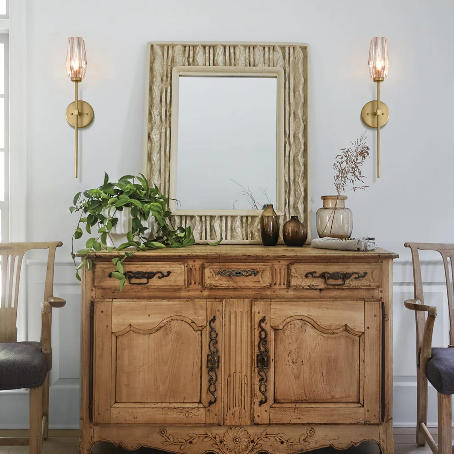 Interior Wall Light / Sconce Ana 1 Light Wall Sconce