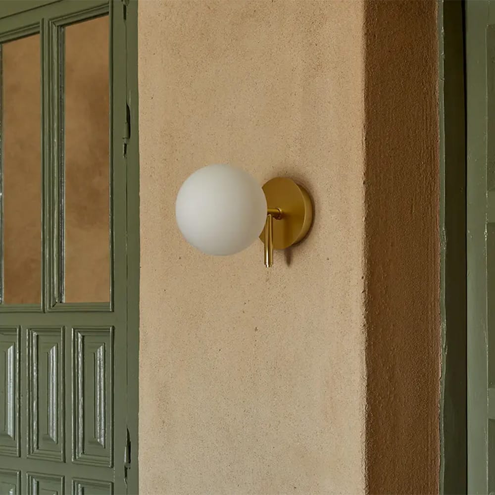 Interior Wall Light / Sconce Atom Wall Light