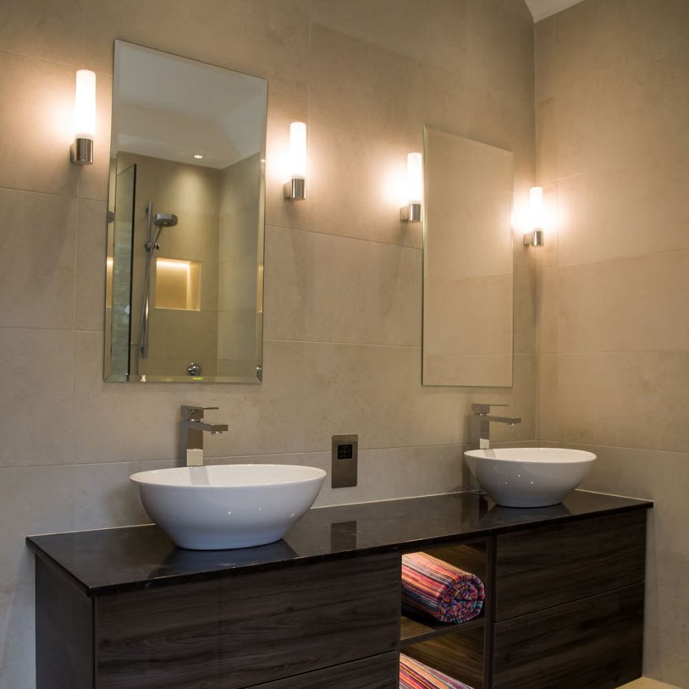 Interior Wall Light / Sconce Bari Wall Light