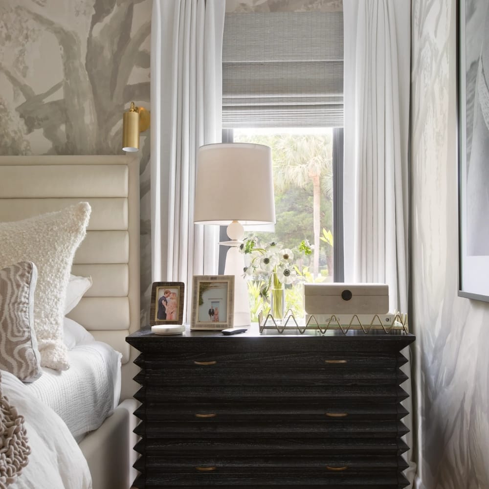 Interior Wall Light / Sconce Bea Wall Sconce