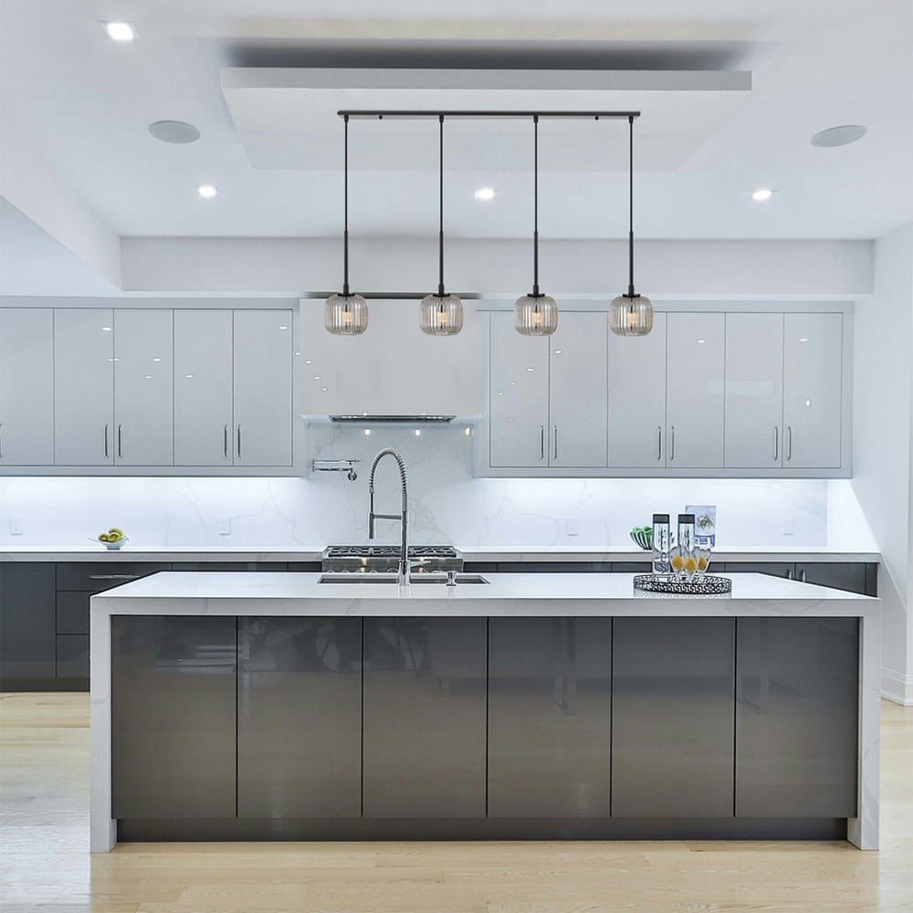 Linear Pendant Bobo 4-Light Linear Pendant