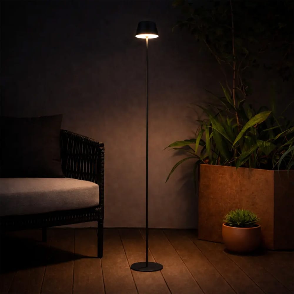 Portables Briana Rechargeable Floor Lamp