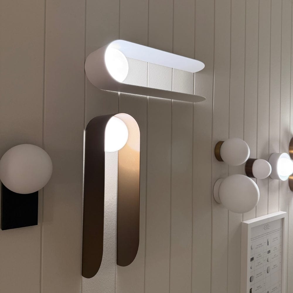 Interior Wall Light / Sconce Comet Wall Light - White - CLEARANCE (Ex-display)