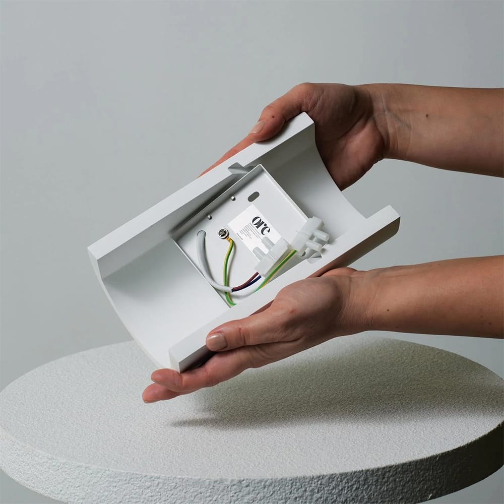Interior Wall Light / Sconce Eon Plaster Curved Indoor Wall Light