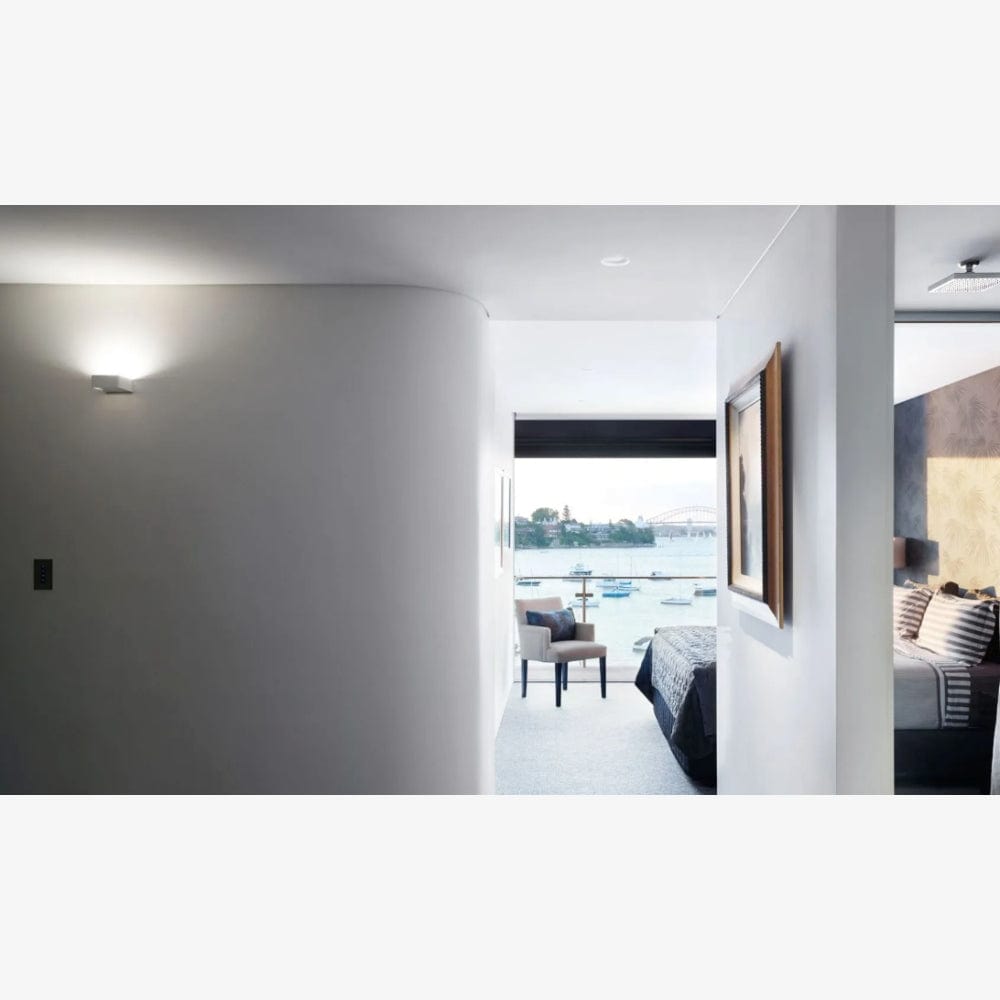 Interior Wall Light / Sconce Fade 100 Surface Mounted Uplighter Type 1