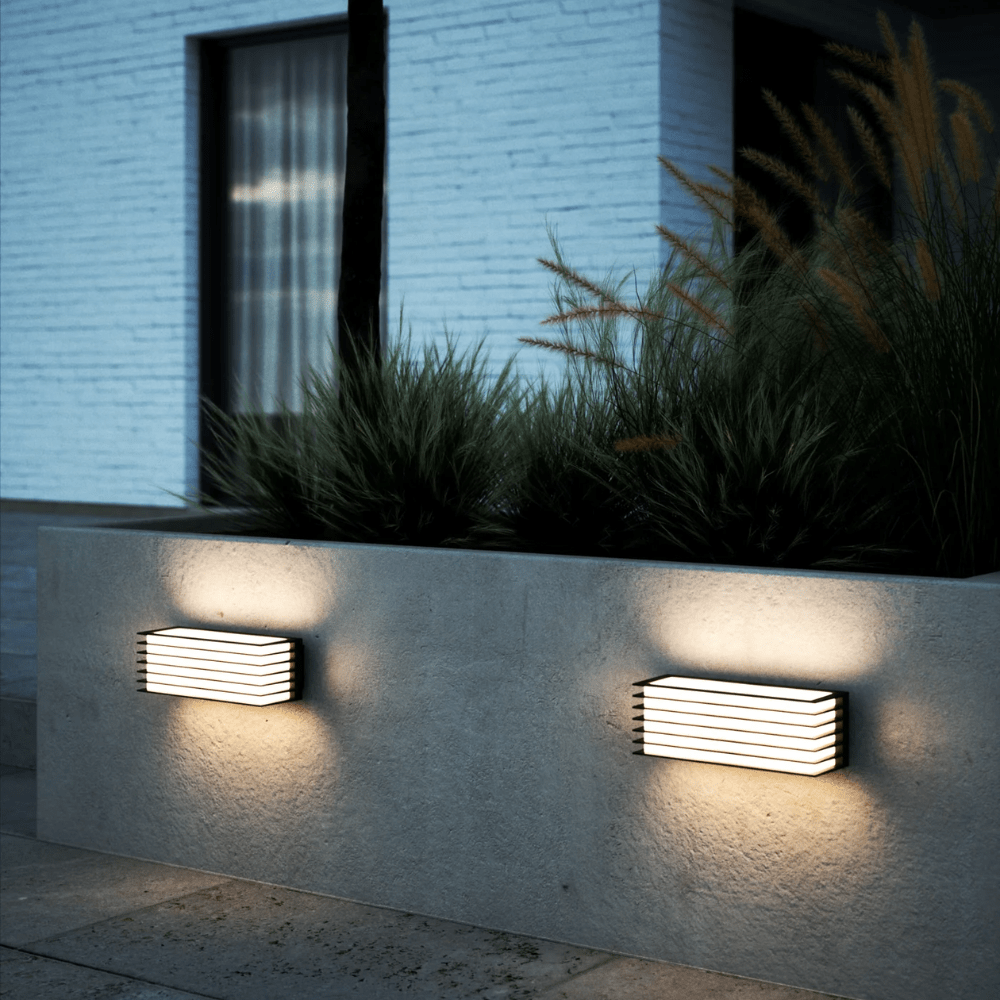 Exterior Wall Light Fluctus 28 Wall Light