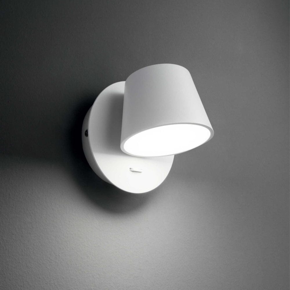Interior Wall Light / Sconce Gim Ap Wall Light