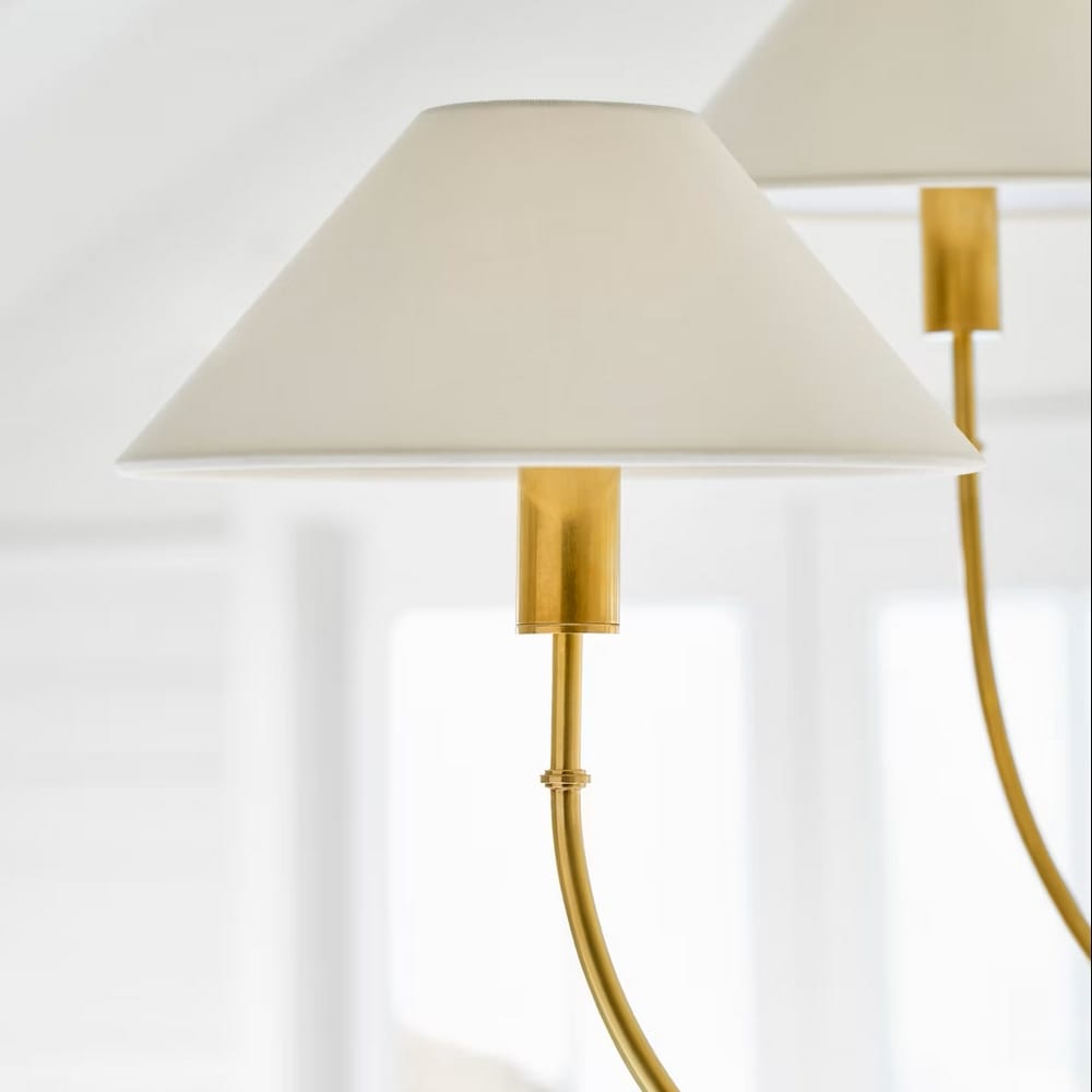 Chandelier Griffin Large Staggered Tail Chandelier