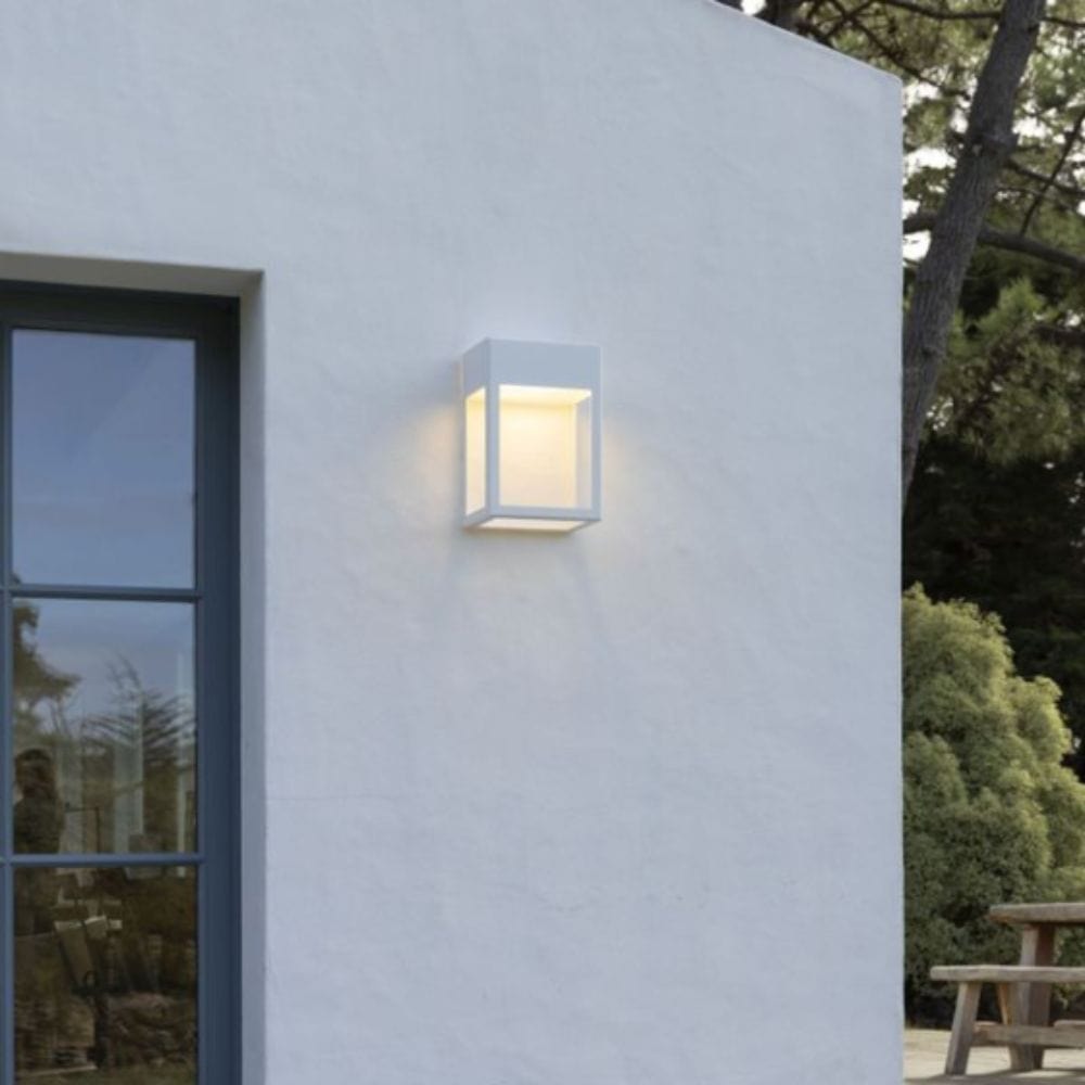 Exterior Wall Light Hogar N°3 Wall Light