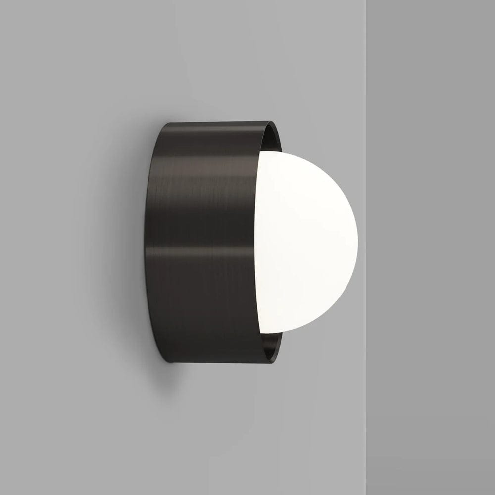 Interior Wall Light / Sconce Orb Sur Large Wall Light