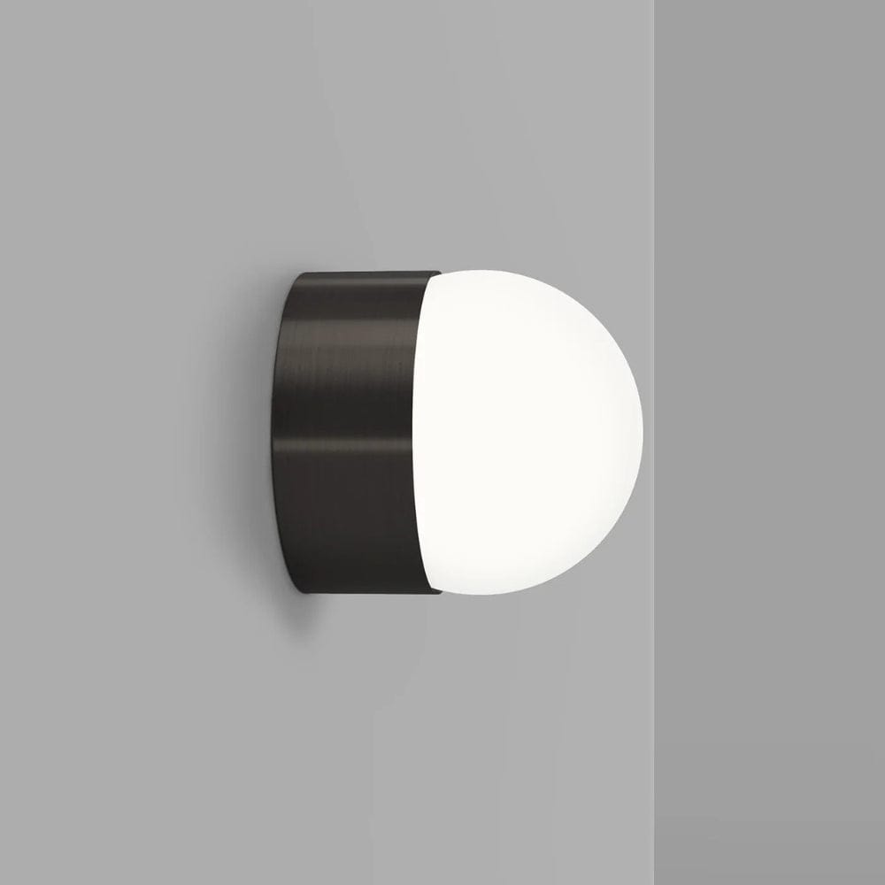 Interior Wall Light / Sconce Orb Sur Wall Light
