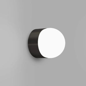 Interior Wall Light / Sconce Orb Sur Wall Light